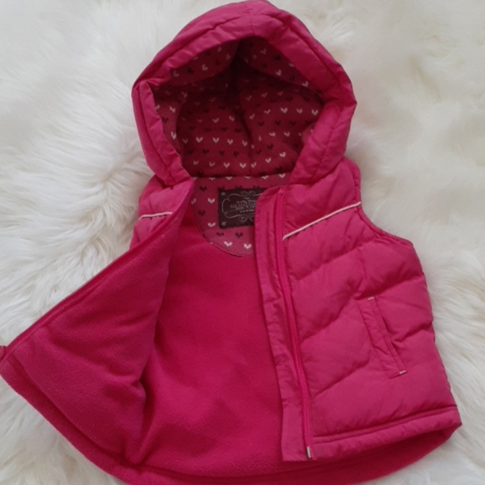 Vest - Picture 3 of 4